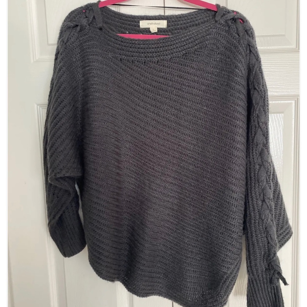 Onetheland Women's Asymmetrical Acrylic Long Sleeve Pullover Sweater - Size L